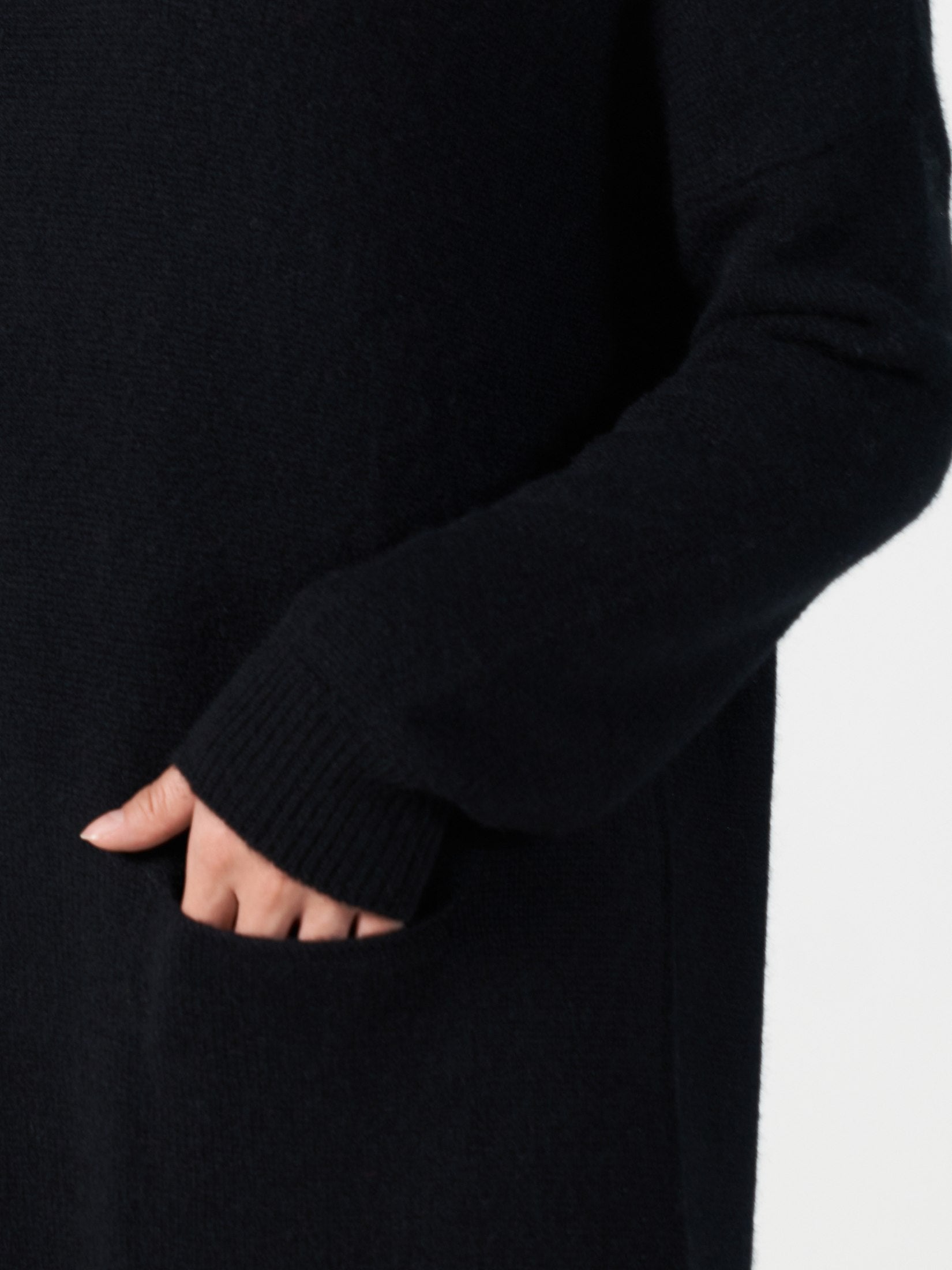 Cashmere One Pocket Loose Dress