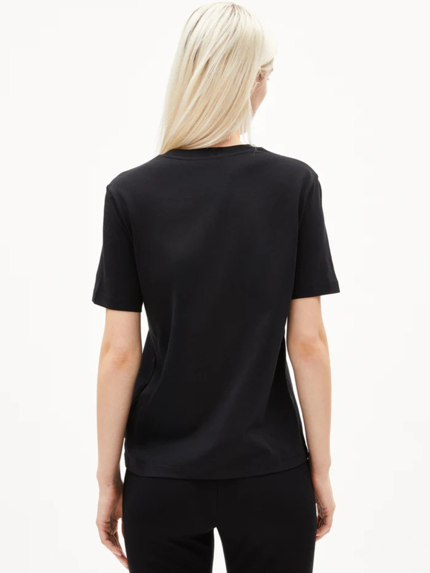 Lualaa T-Shirt