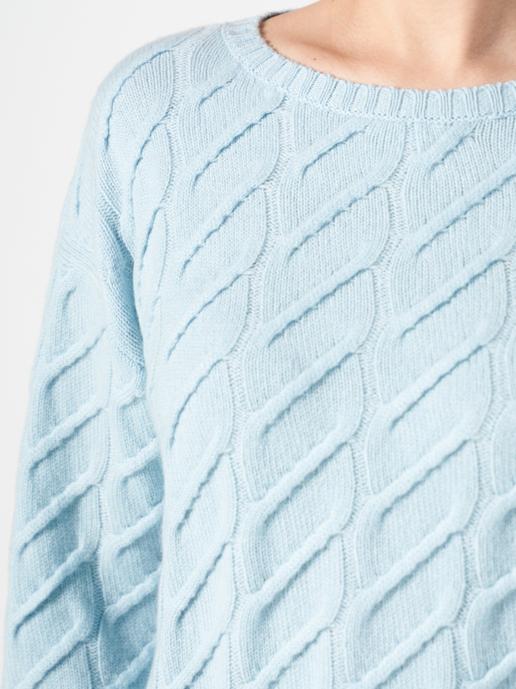 Twist Stitch Cashmere Sweater