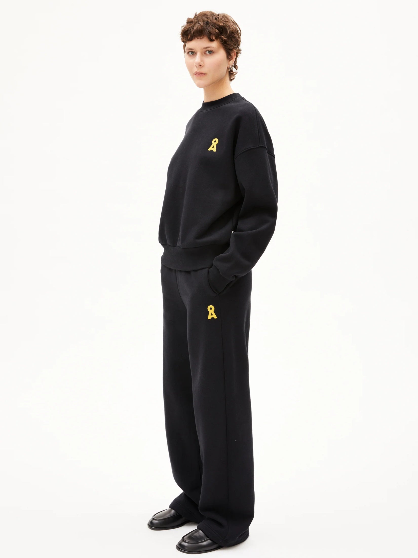 Iconic Å Alizaa Sweat