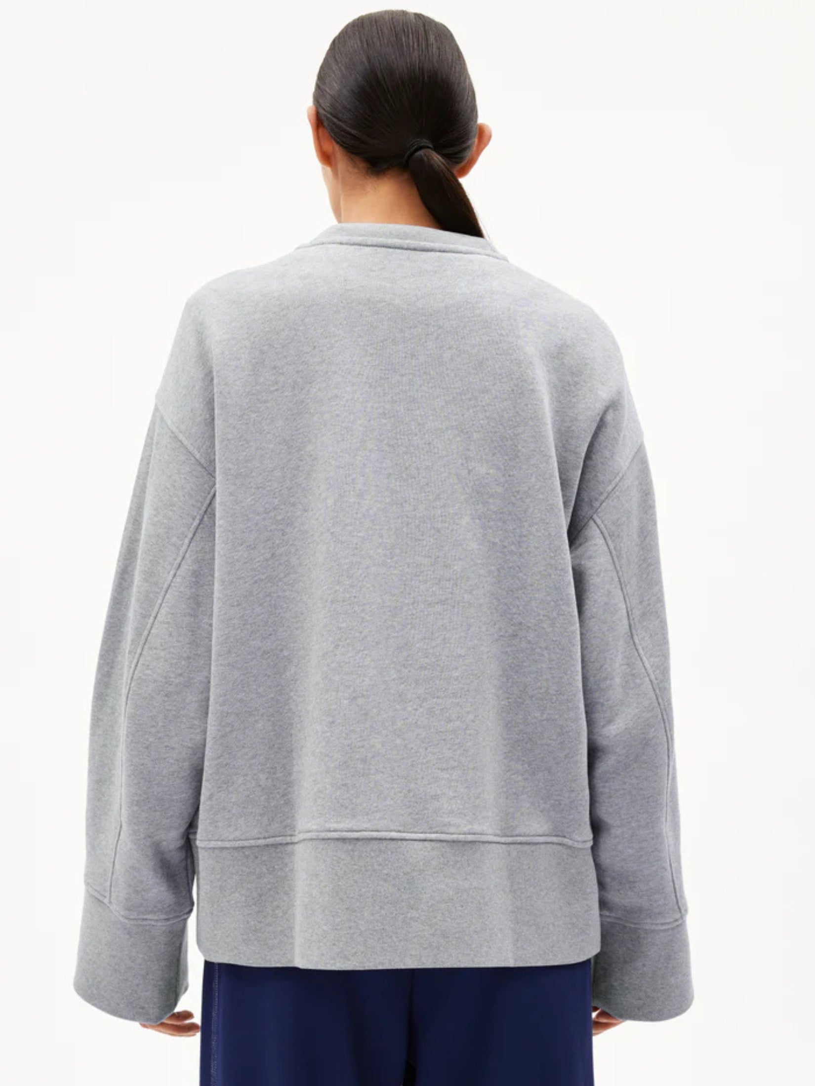 Anwaa Sweat