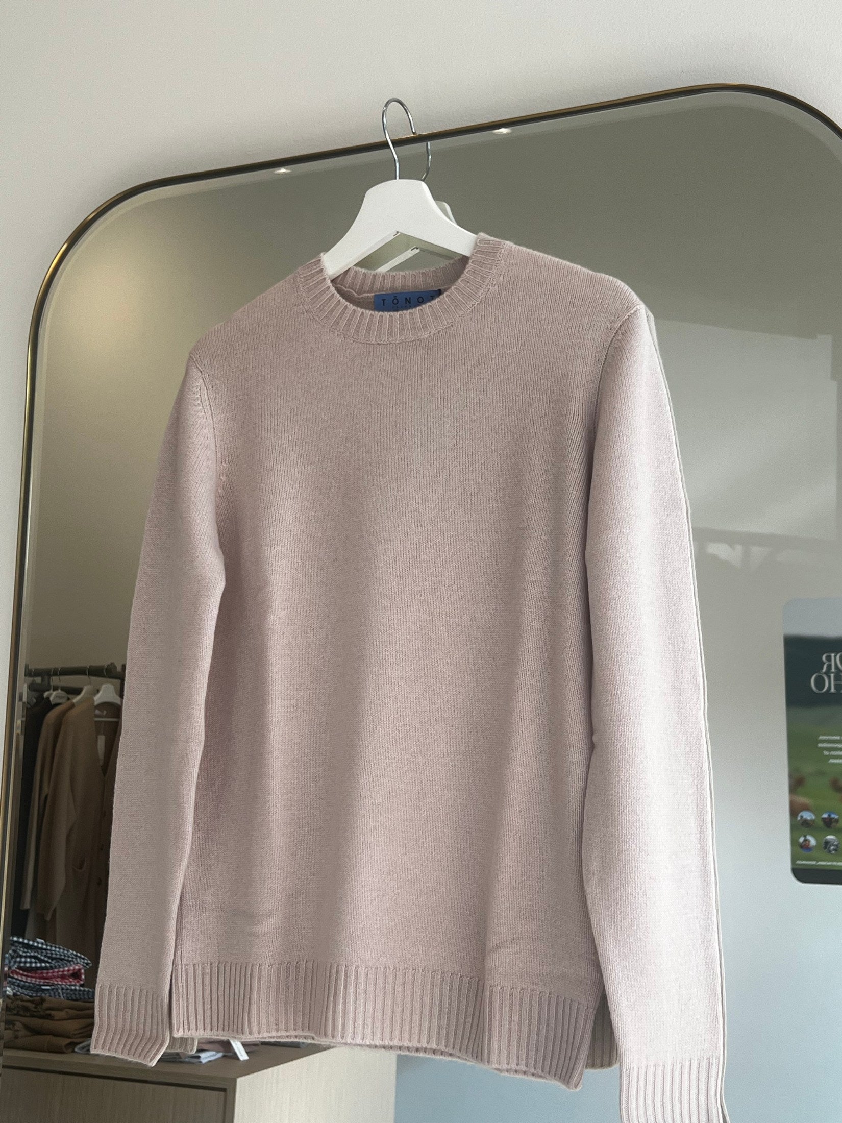 Round Neck Cashmere Sweater