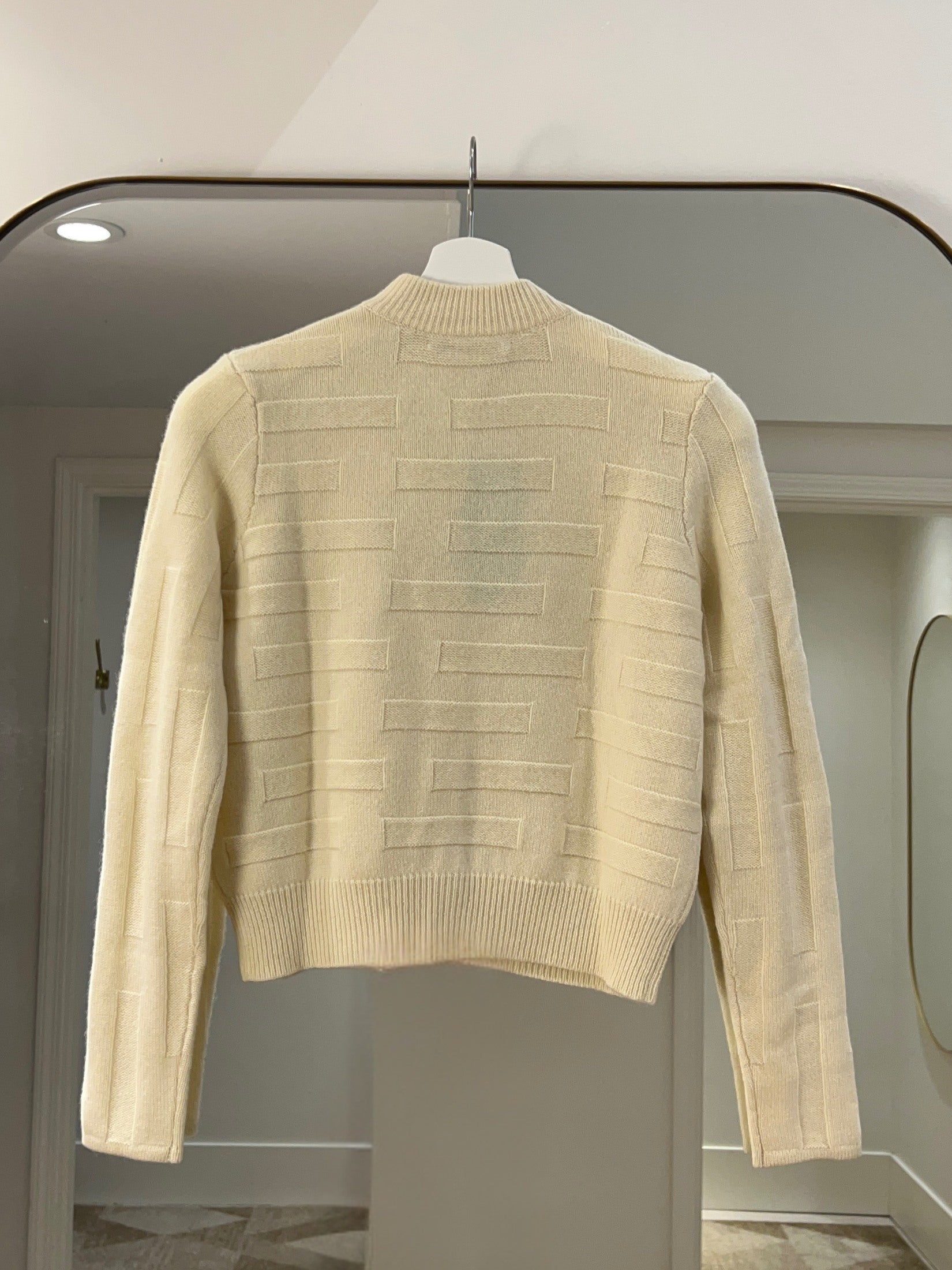Rectangle Stitch Crop Button Cashmere Cardigan