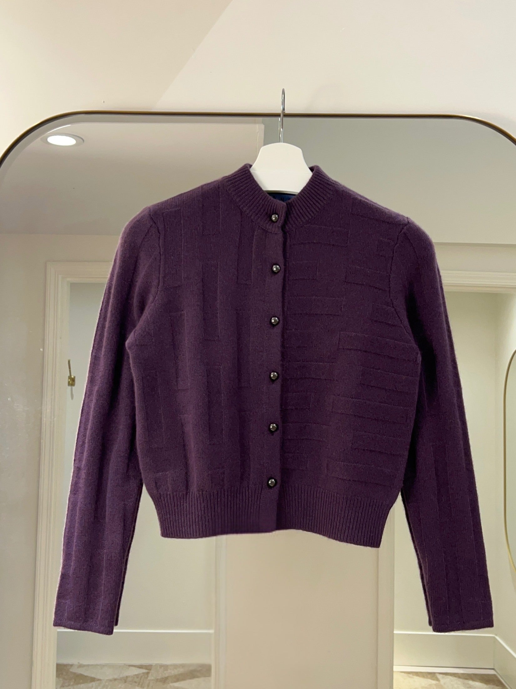 Rectangle Stitch Crop Button Cashmere Cardigan