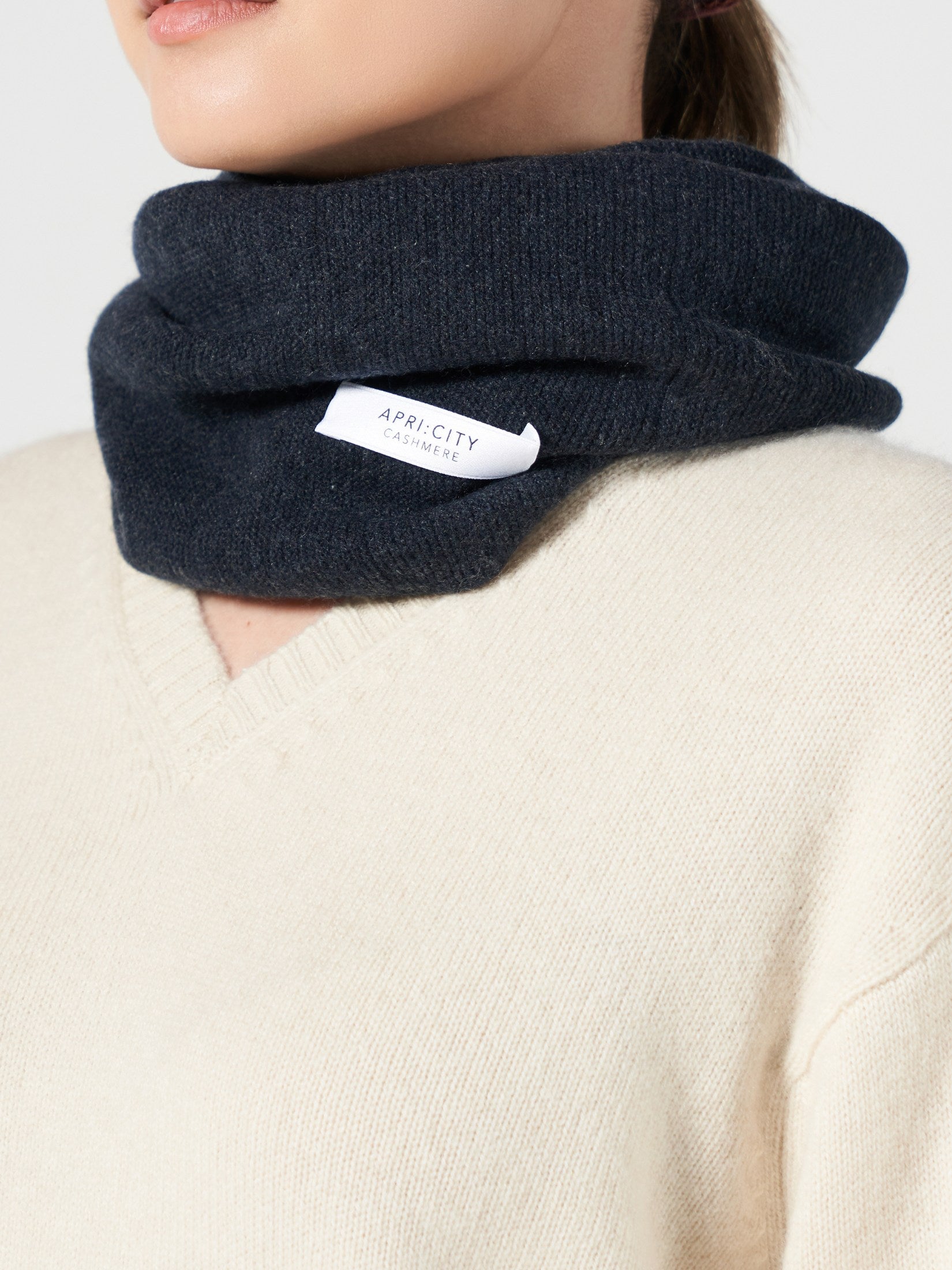 Cashmere Double Loop Tube Scarf
