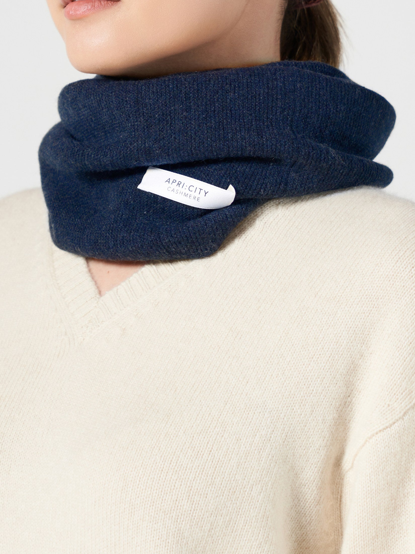 Cashmere Double Loop Tube Scarf
