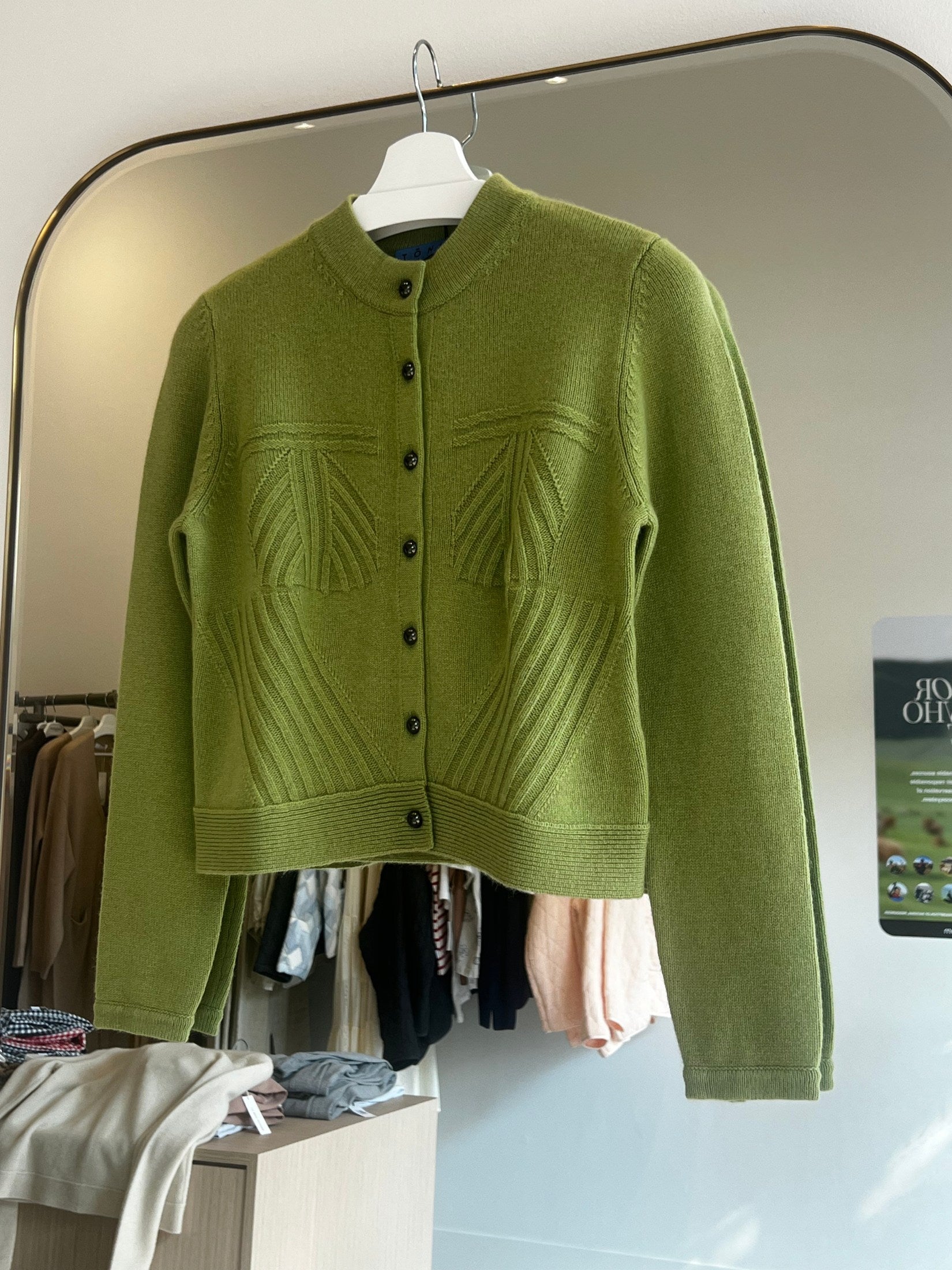 Shift Stitch Crop Button Cashmere Cardigan