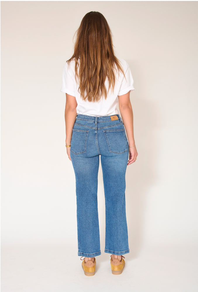 Jean - THE LINDA