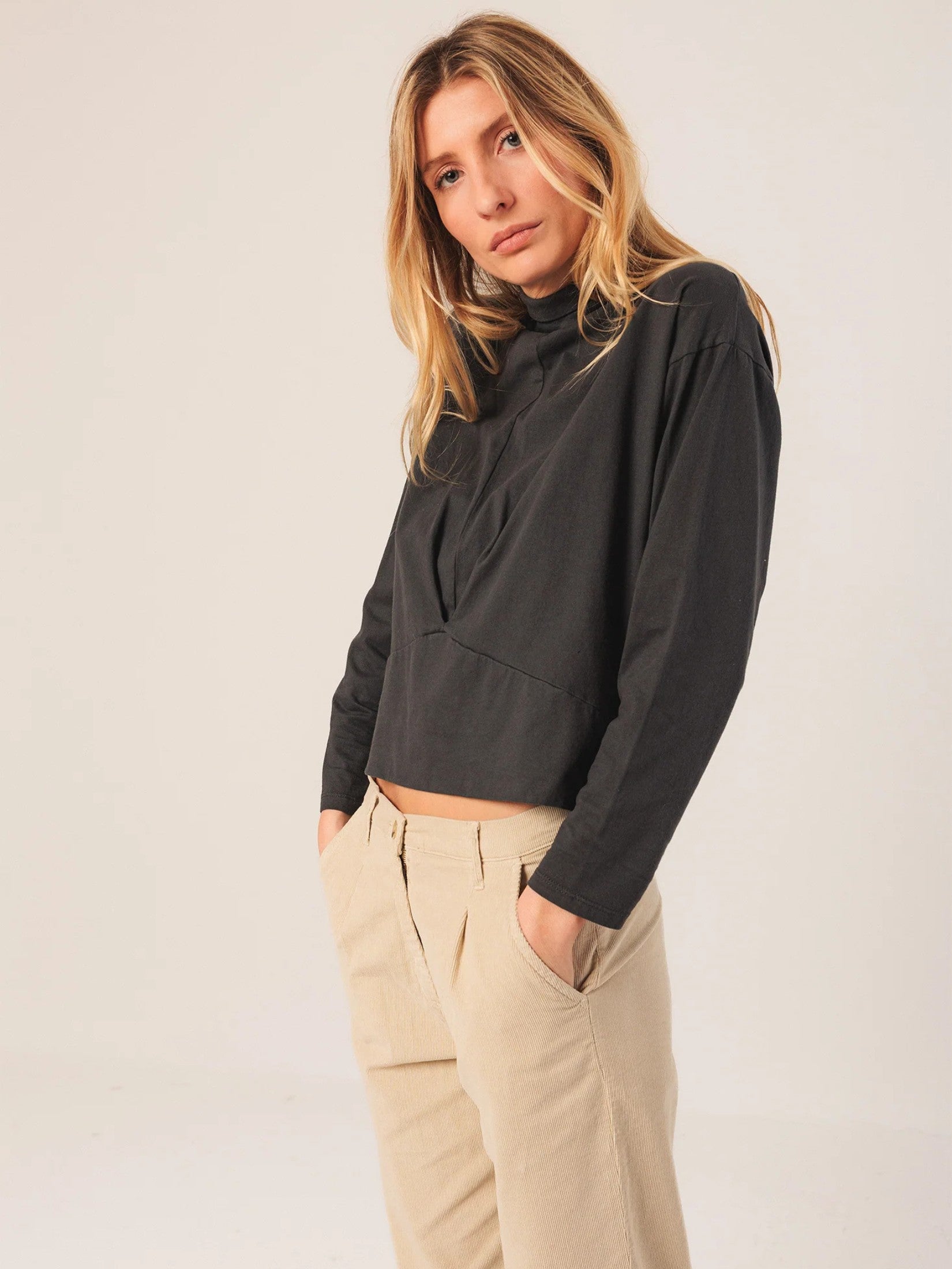 Ribbed Collar T-Shirt