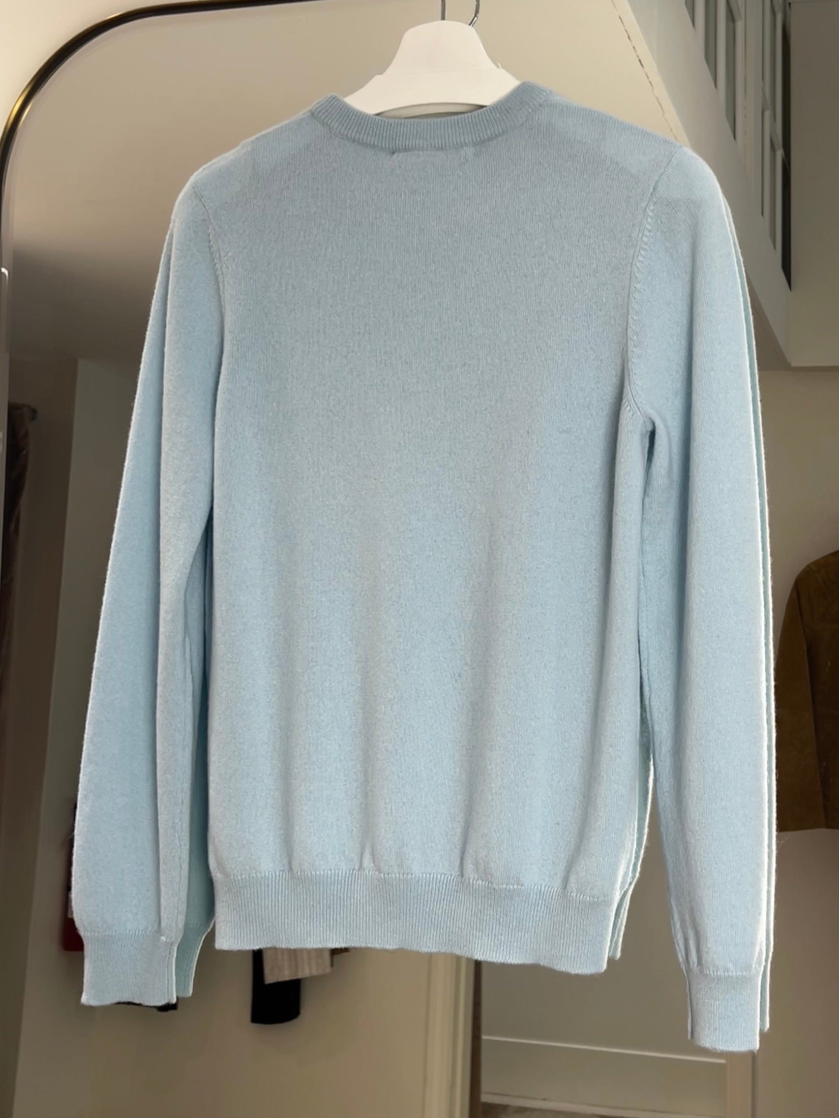 Essential Cashmere Round Neck Sweater