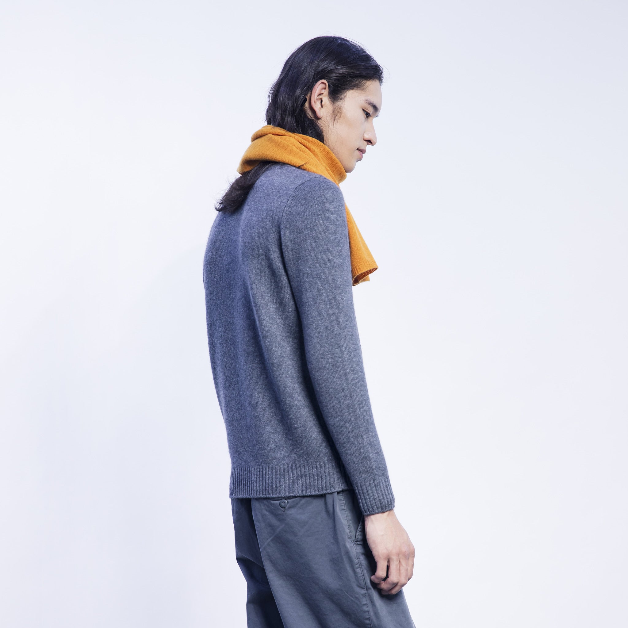 Simple cashmere scarf