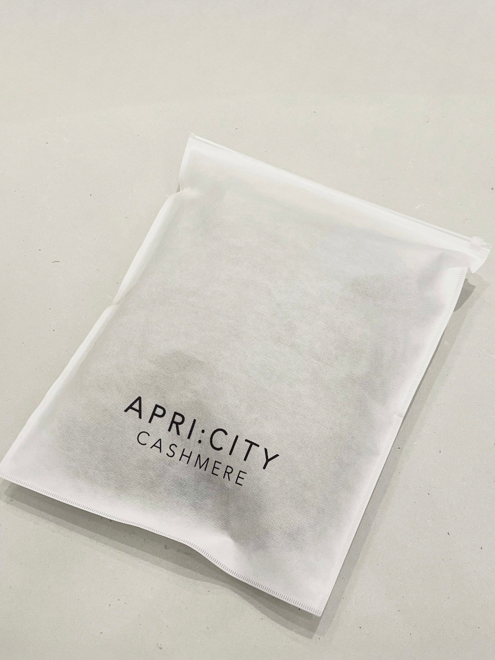 Cashmere Storage Bag