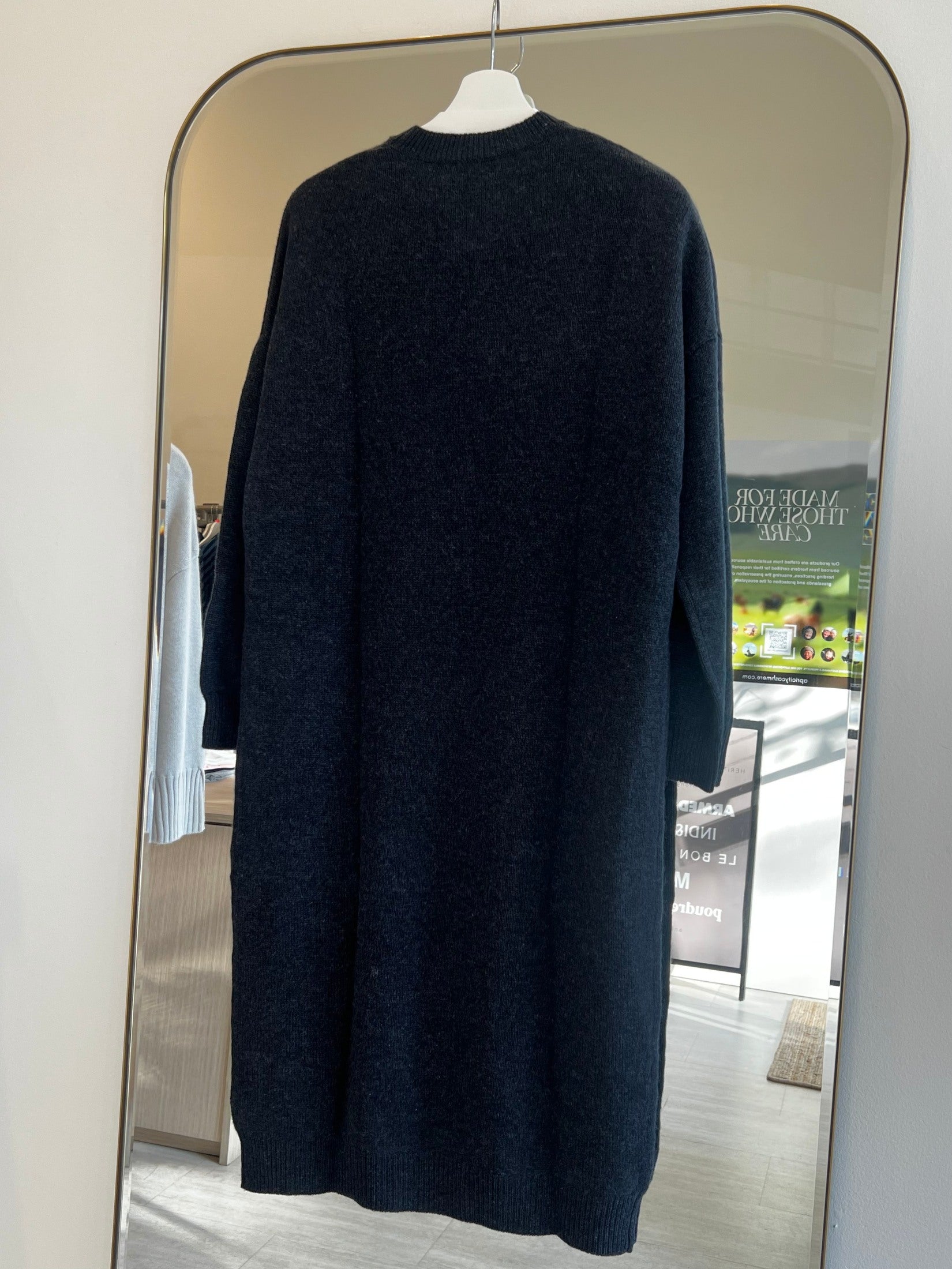 Cashmere One Pocket Loose Dress