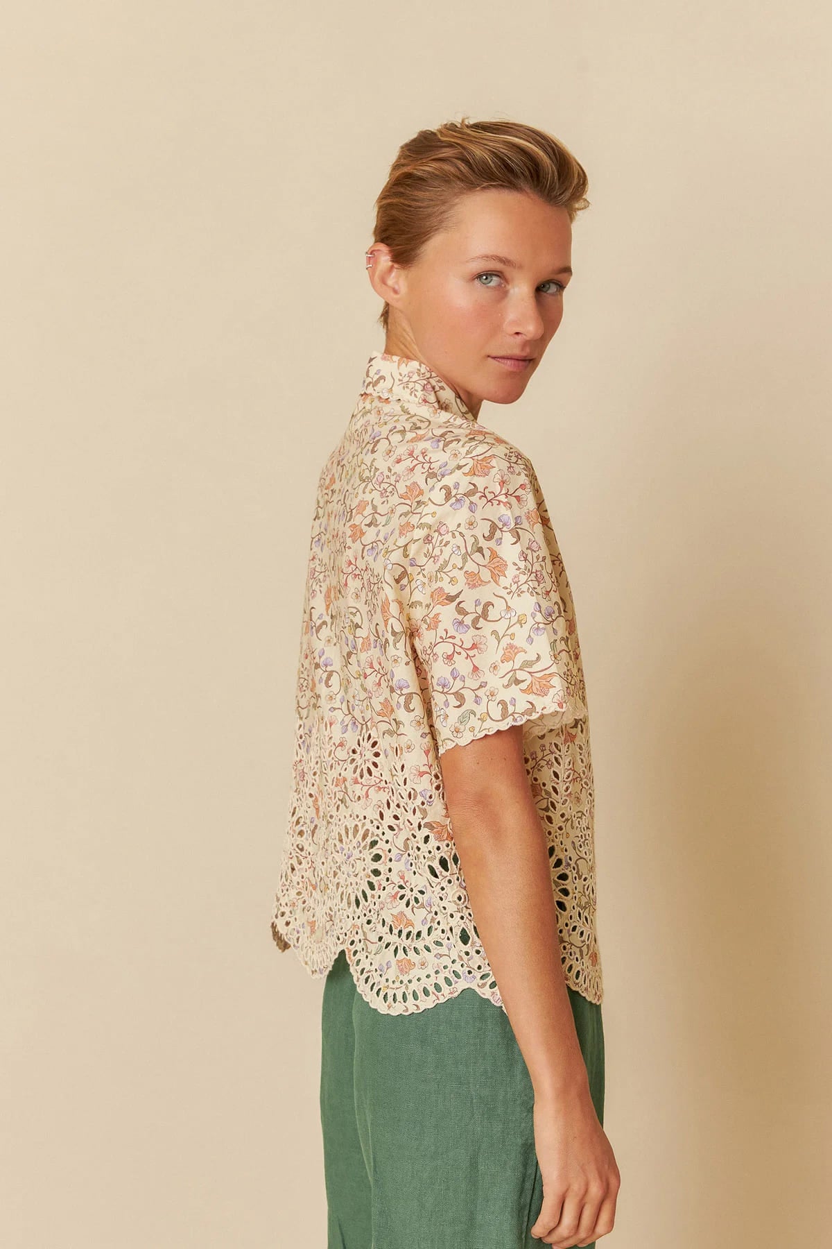 Floral printed cotton shirt with delicate embroidery details