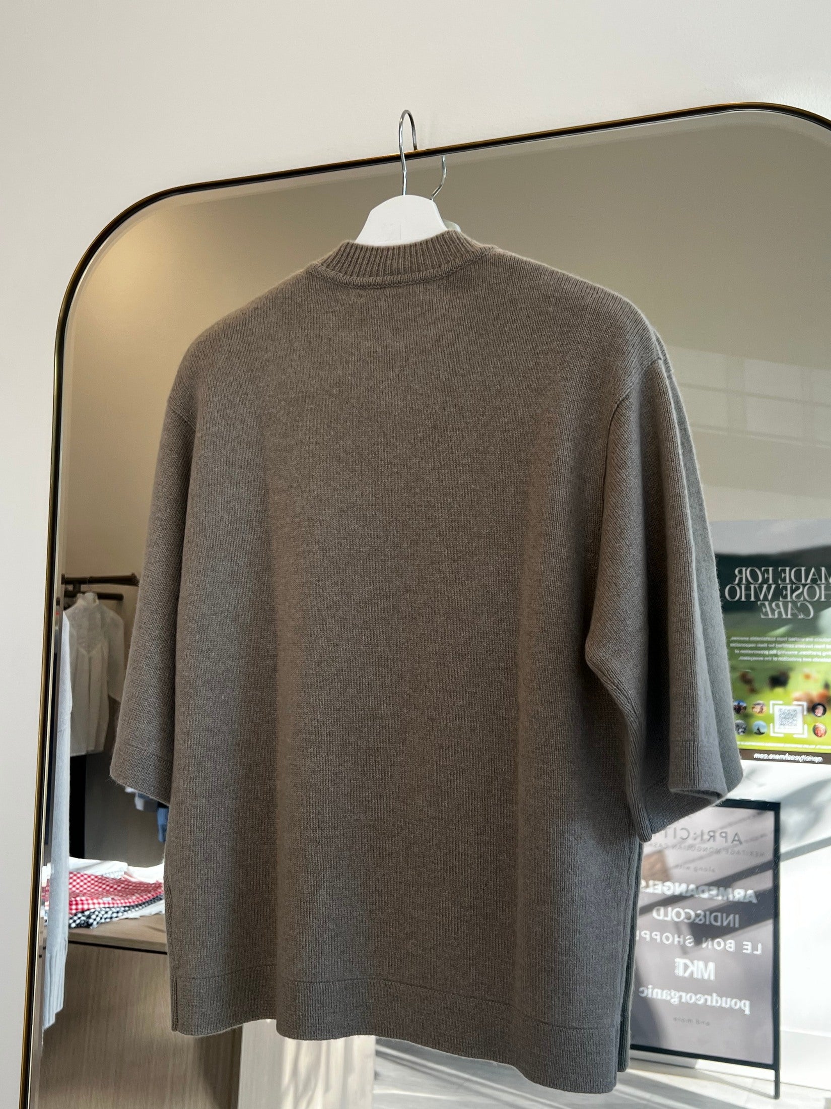 Quarter Sleeve Loose Cashmere Sweater